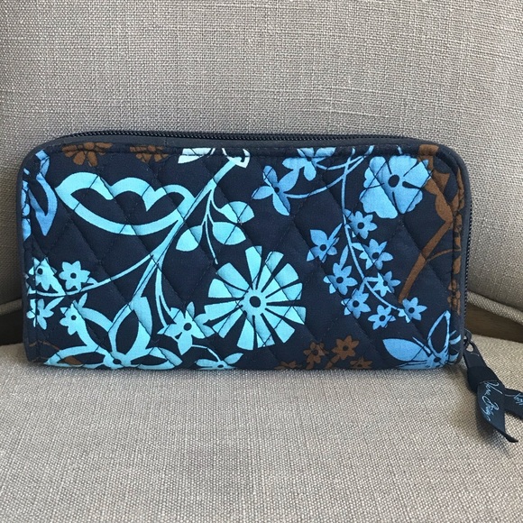 πHPπVeraBradley zip accordion wallet/wristlet - Picture 2 of 12